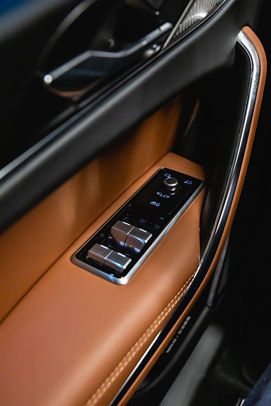 Jaguar F-PACE 21 of 30