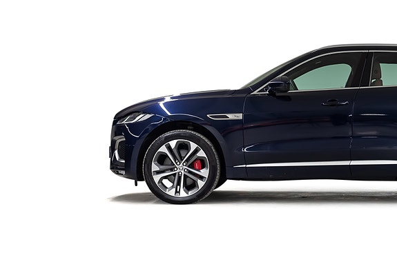 Jaguar F-PACE 9 of 30