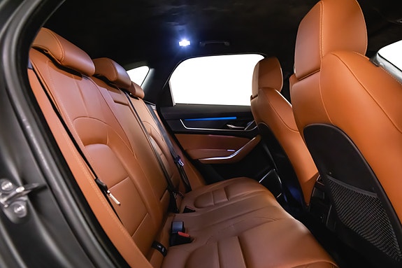 Jaguar F-PACE 22 of 30