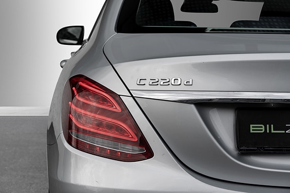 Mercedes-Benz C220 d 8 of 30