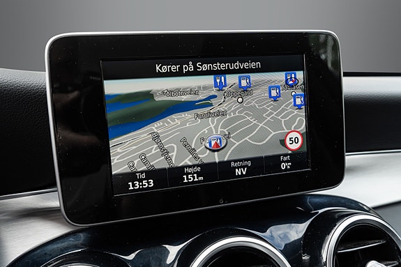 Mercedes-Benz C220 d 17 of 30