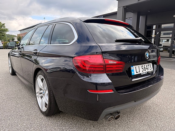 BMW 518d 3 of 5