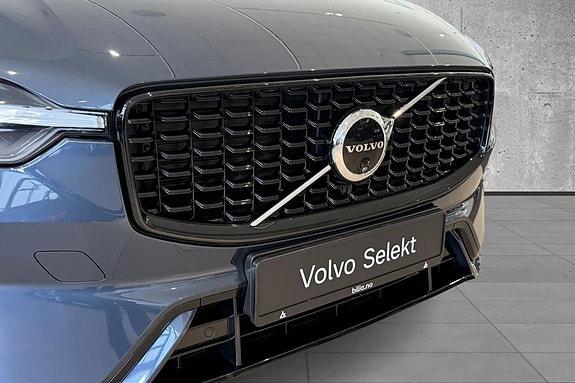 Volvo XC60 4 of 5