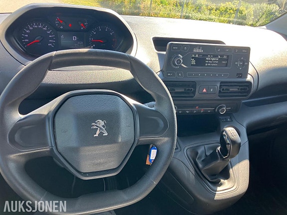 Peugeot Partner 15 of 17
