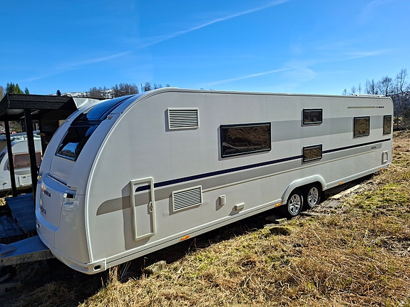 Adria Alpina 903 HT 2 of 15