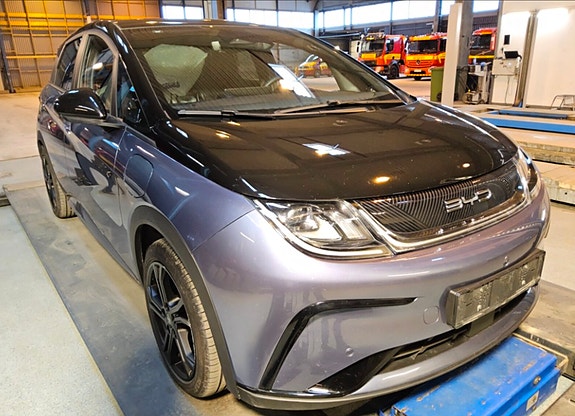 BYD Dolphin 7 of 29