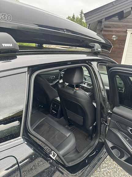 BMW 330e 15 of 24