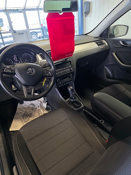 Skoda Rapid Spaceback 7 of 17
