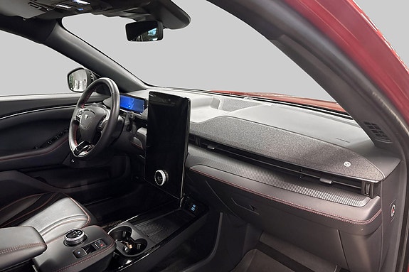 Ford Mustang Mach-E 18 hos Sommerseth