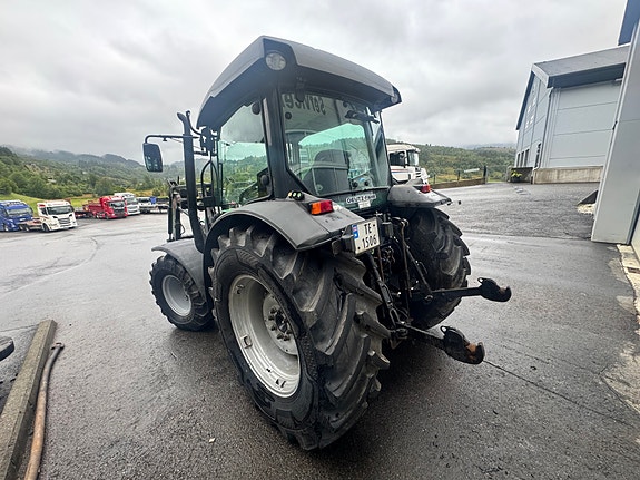 Deutz Fahr Agroplus 410 GS 4 of 10