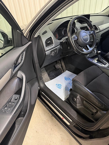 Audi Q3 20 of 23
