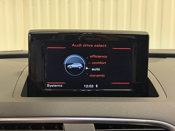 Audi Q3 11 of 23
