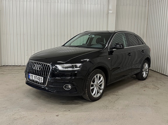 Audi Q3 3 of 23