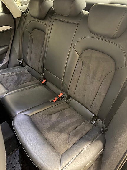 Audi Q3 21 of 23