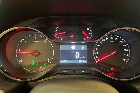 Opel Grandland X 10 of 29