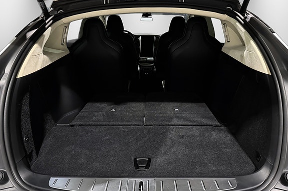 Tesla Model X 30 of 30