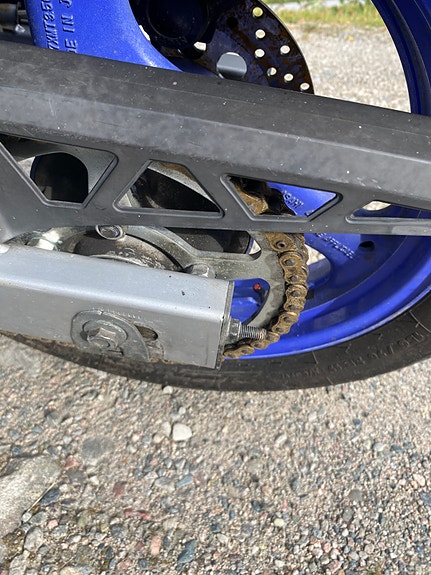 Suzuki GSX 750 F 11 of 26