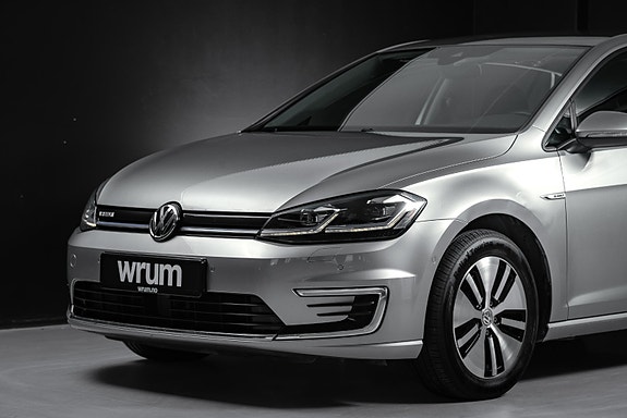Volkswagen e-Golf VII 5 of 5