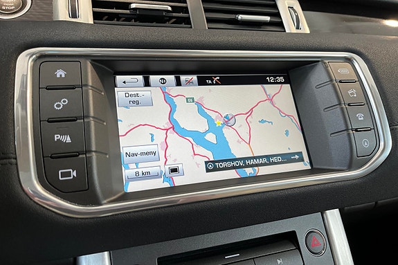 Land Rover Range Rover Evoque 12 of 29