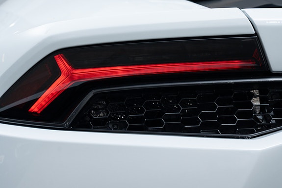 Lamborghini Huracan 13 of 29