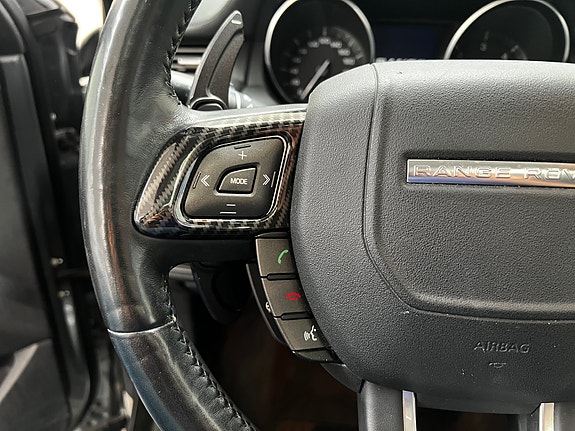 Land Rover Range Rover Evoque 15 of 23