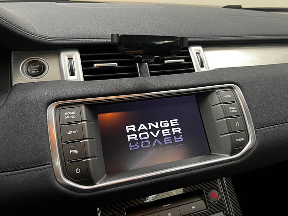 Land Rover Range Rover Evoque 17 of 23
