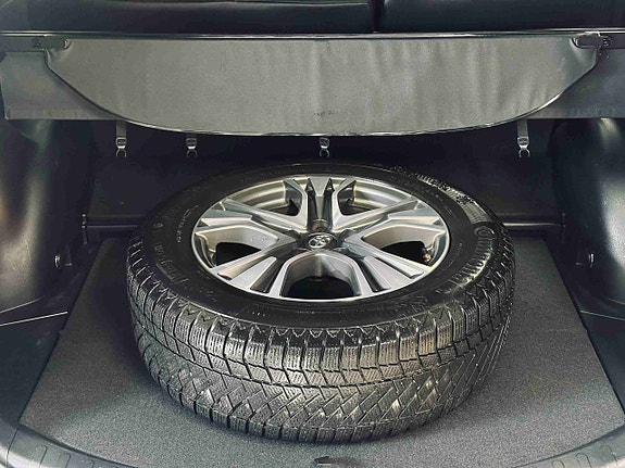 Toyota RAV4 7 of 27