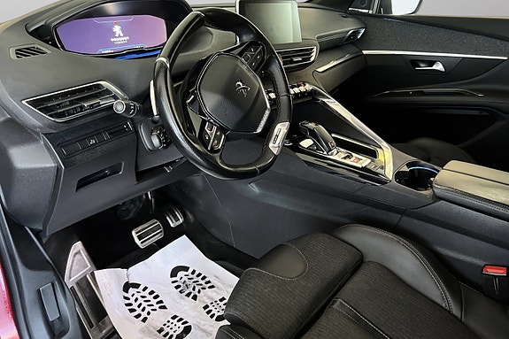 Peugeot 3008 11 of 16