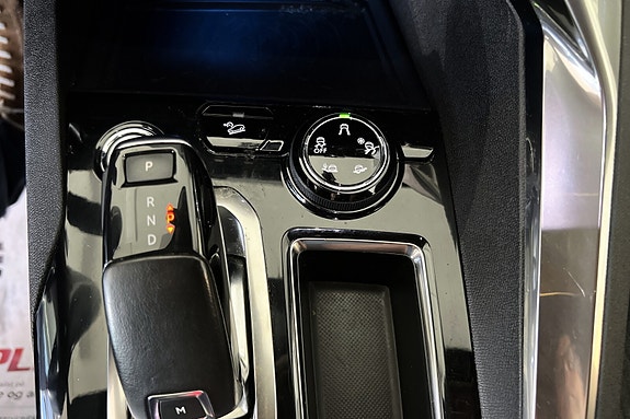 Peugeot 3008 12 of 16