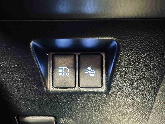Toyota Yaris 14 of 27