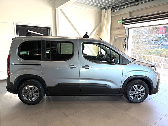 Peugeot e-Rifter 7 of 16
