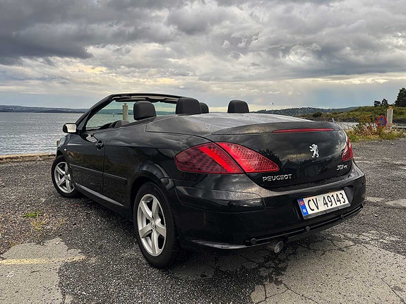 Peugeot 307 CC 16 of 19