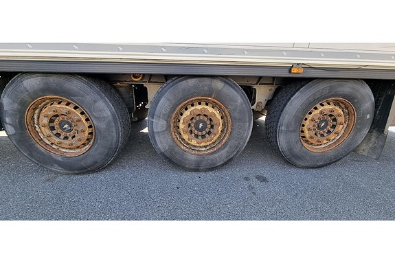 Schmitz Trailer Reefer Flower Width & Dual Temp & Double Stock Straight 7 of 16