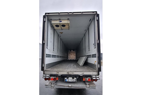 Schmitz Trailer Reefer Flower Width & Dual Temp & Double Stock Straight 3 of 14