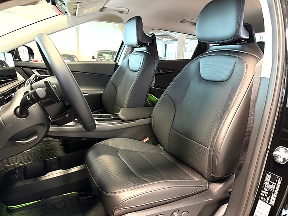 Kia EV6 11 of 17