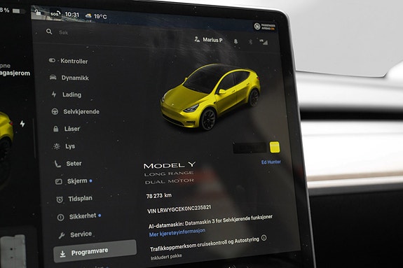 Tesla Model Y 13 of 26