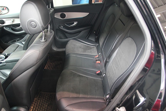 Mercedes-Benz GLC350 e 12 of 28