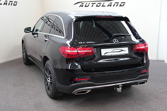 Mercedes-Benz GLC350 e 4 of 28