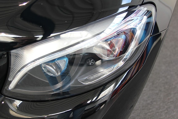 Mercedes-Benz GLC350 e 5 of 28