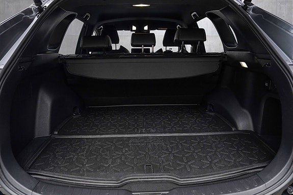 Toyota RAV4 Plug-in Hybrid 18 of 20