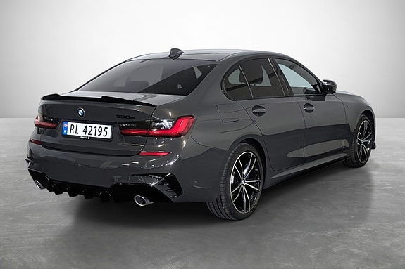 BMW 330e 5 of 5