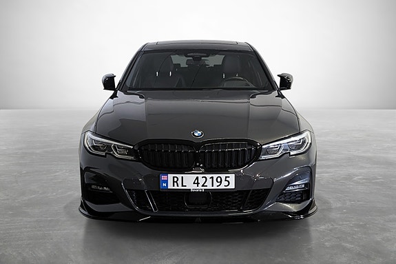 BMW 330e 2 of 5