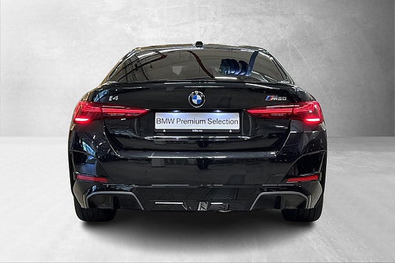 BMW i4 3 of 5