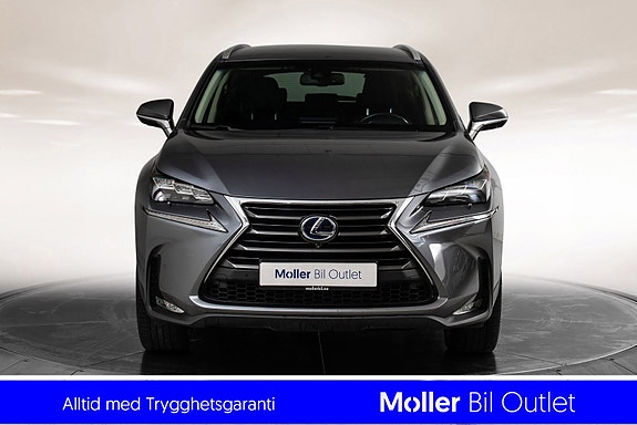 Lexus NX300h 3 of 5