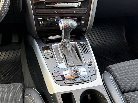 Audi A4 10 of 17