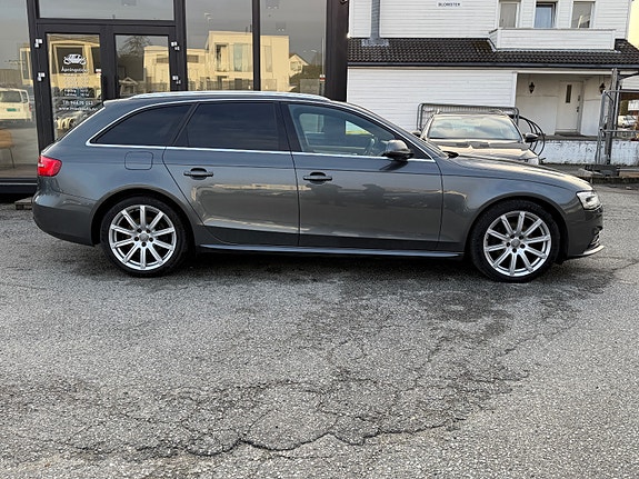 Audi A4 6 of 17