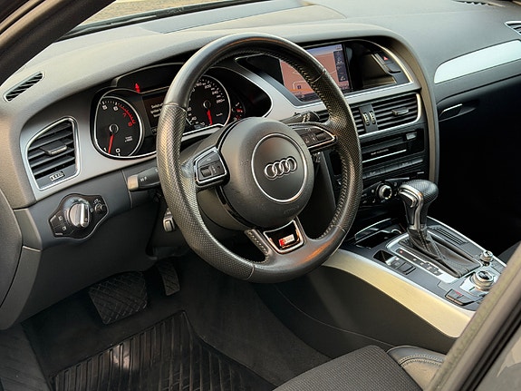 Audi A4 7 of 17