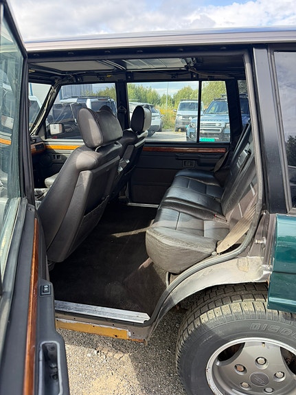 Land Rover Range Rover 11 of 14