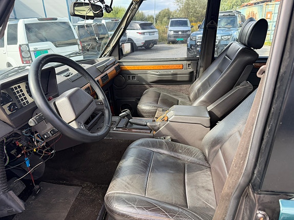 Land Rover Range Rover 6 of 14