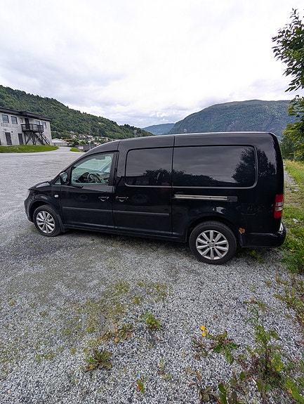 Volkswagen Caddy Maxi 6 of 8